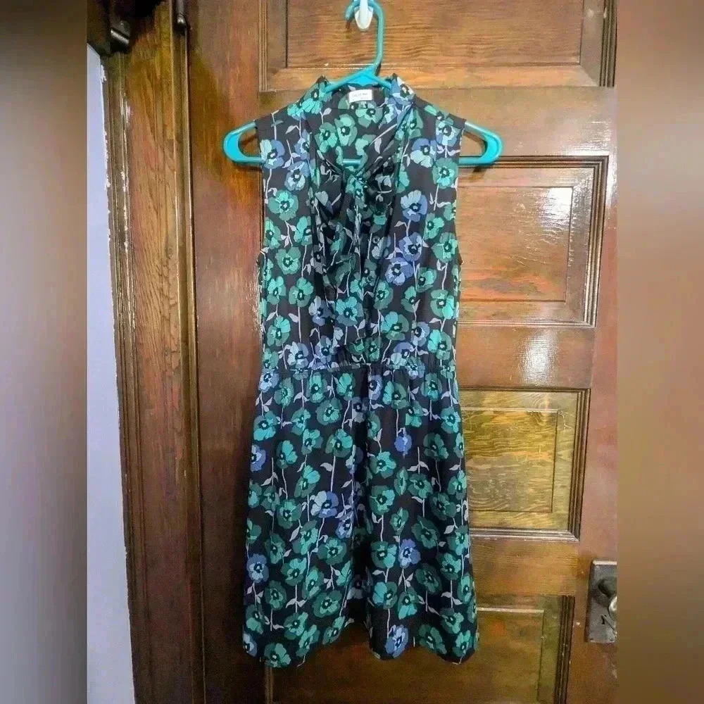 Aritzia Sunday Best Floppy Tie Neck Dress Sz: XS
